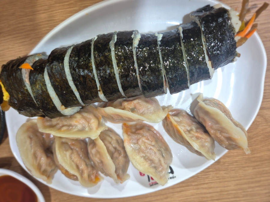 명인만두 반포지하상가점 사진 6