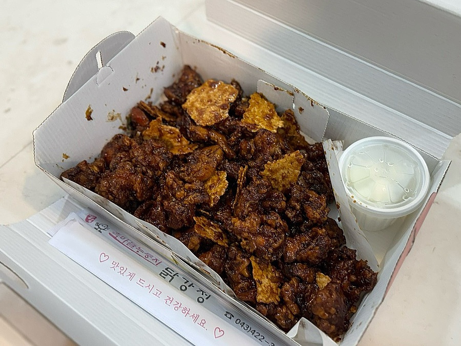 단양흑마늘누룽지닭강정 이미지