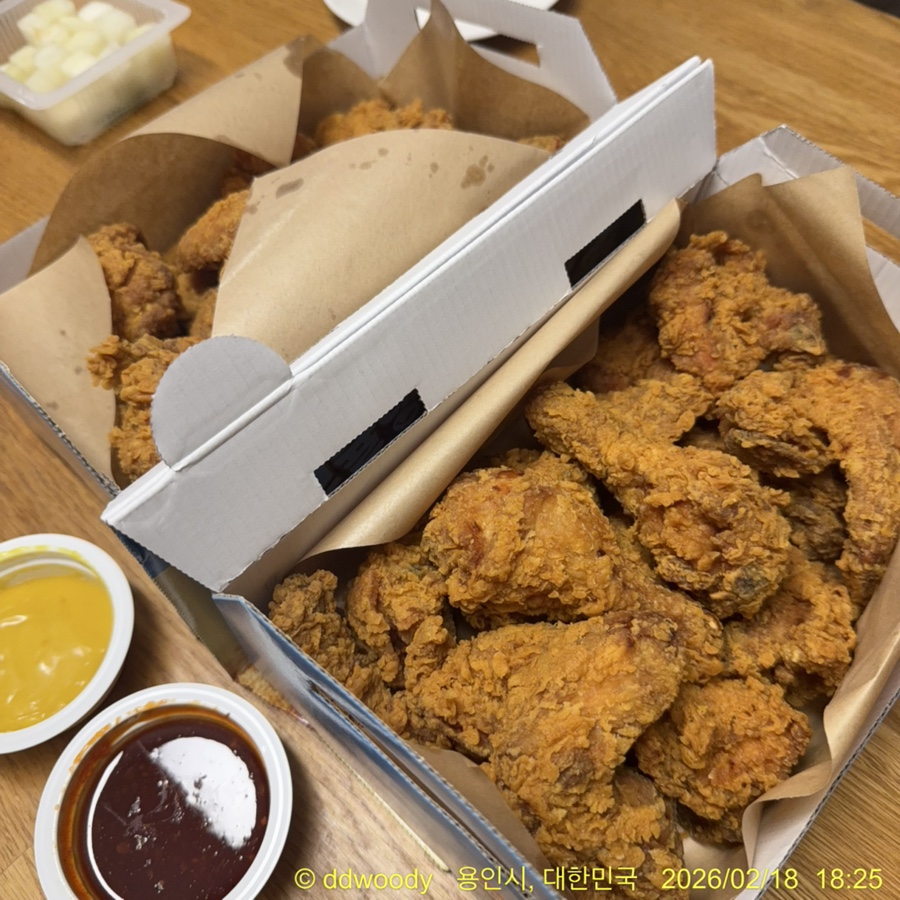 자담치킨 용인동천점 사진 4