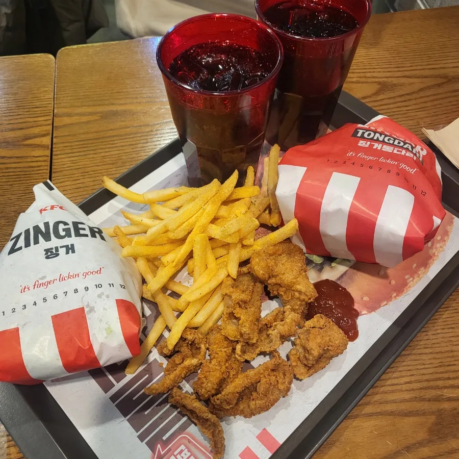 KFC 철산역점 사진 7