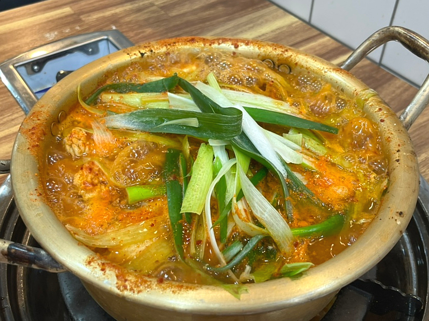 양은이네 얼큰동태탕&오징어보쌈 구로디지털단지역점 사진 4