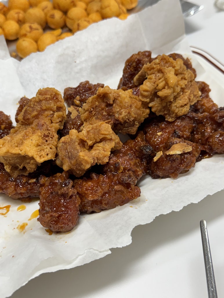 단양흑마늘누룽지닭강정 이미지