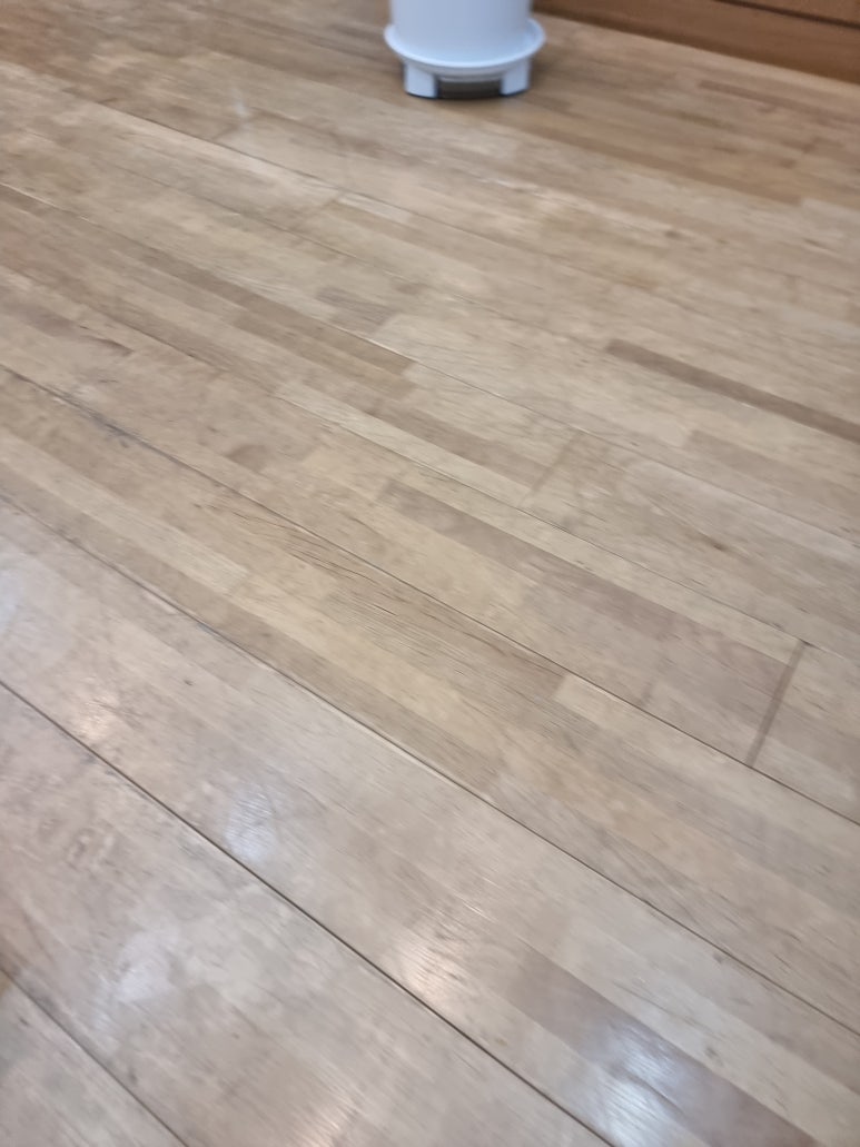 나무계단 1차 샌딩 작업