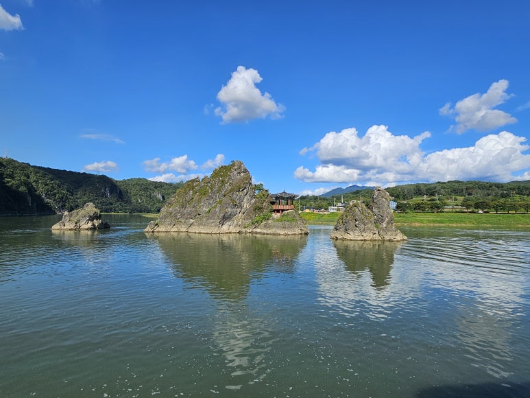 단양 도담삼봉유람선 이미지