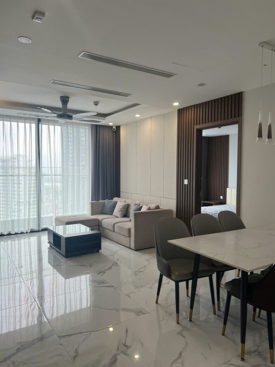 🏡 [Sunshine City S5] 하노이 선샤인시티 아파트 임대106m² · 방 3개 · 풀옵션 · 21,000,000동 ...