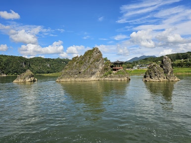 단양 도담삼봉유람선 이미지