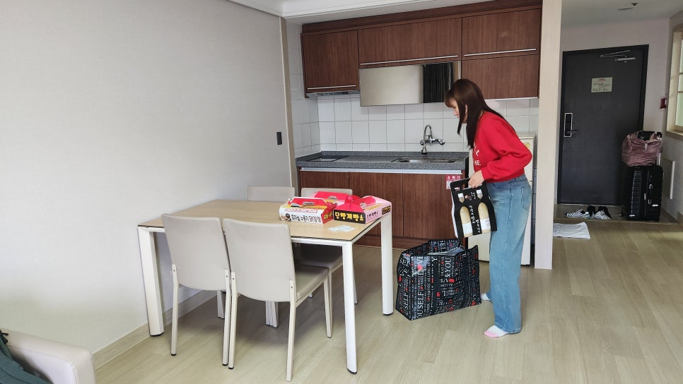 단양흑마늘누룽지닭강정 이미지