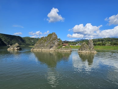 단양 도담삼봉유람선 이미지