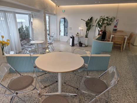 스물넷일곱 이미지