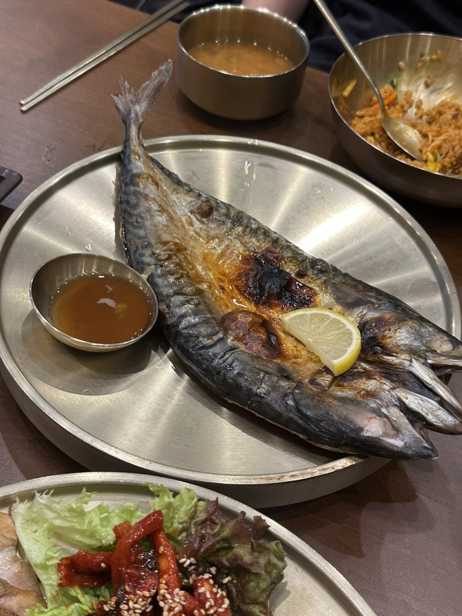 사월에보리밥과쭈꾸미 가산현대아울렛점 사진 2