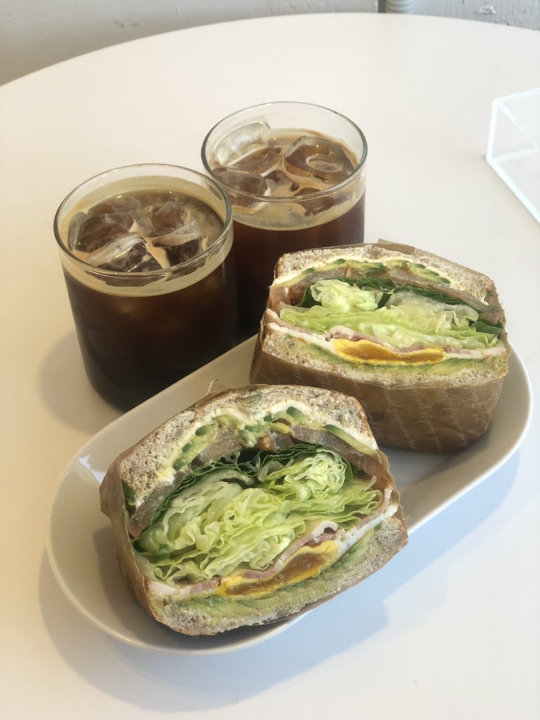 스물넷일곱 이미지