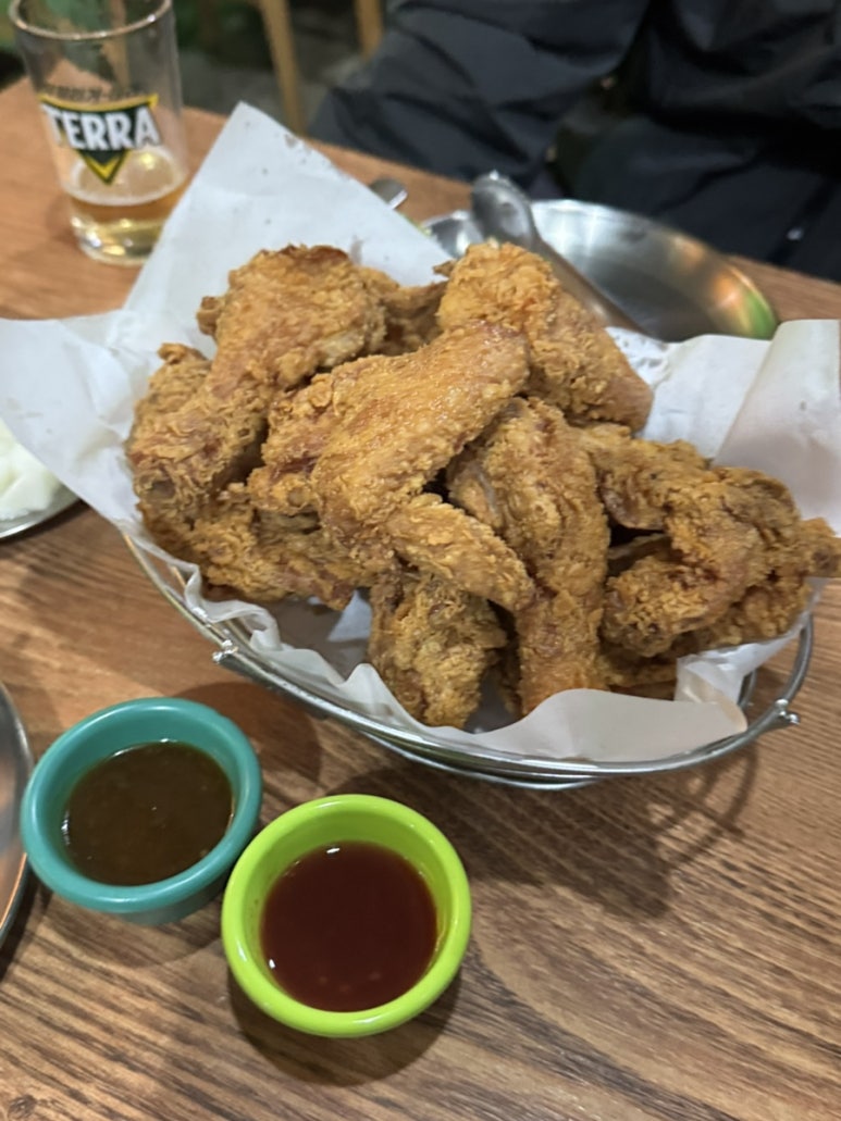 매드후라이치킨 수원영통구청점 사진 4
