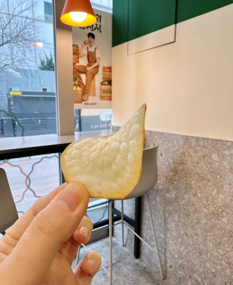 샐러디 철산역점 사진 8