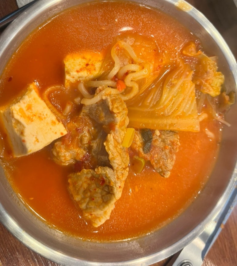 차프로 통돼지 사진 6