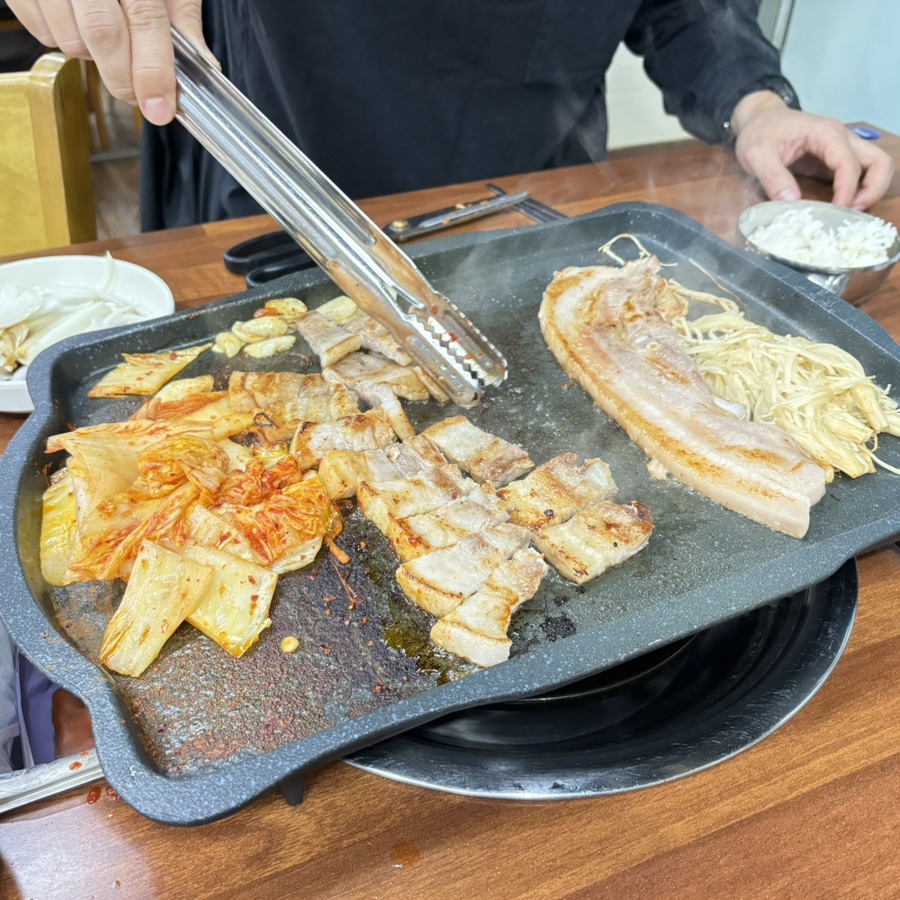 1번가참고기부대찌개 사진 7