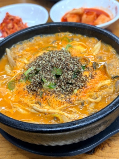 큰맘할매순대국 수원역2호점 사진 7