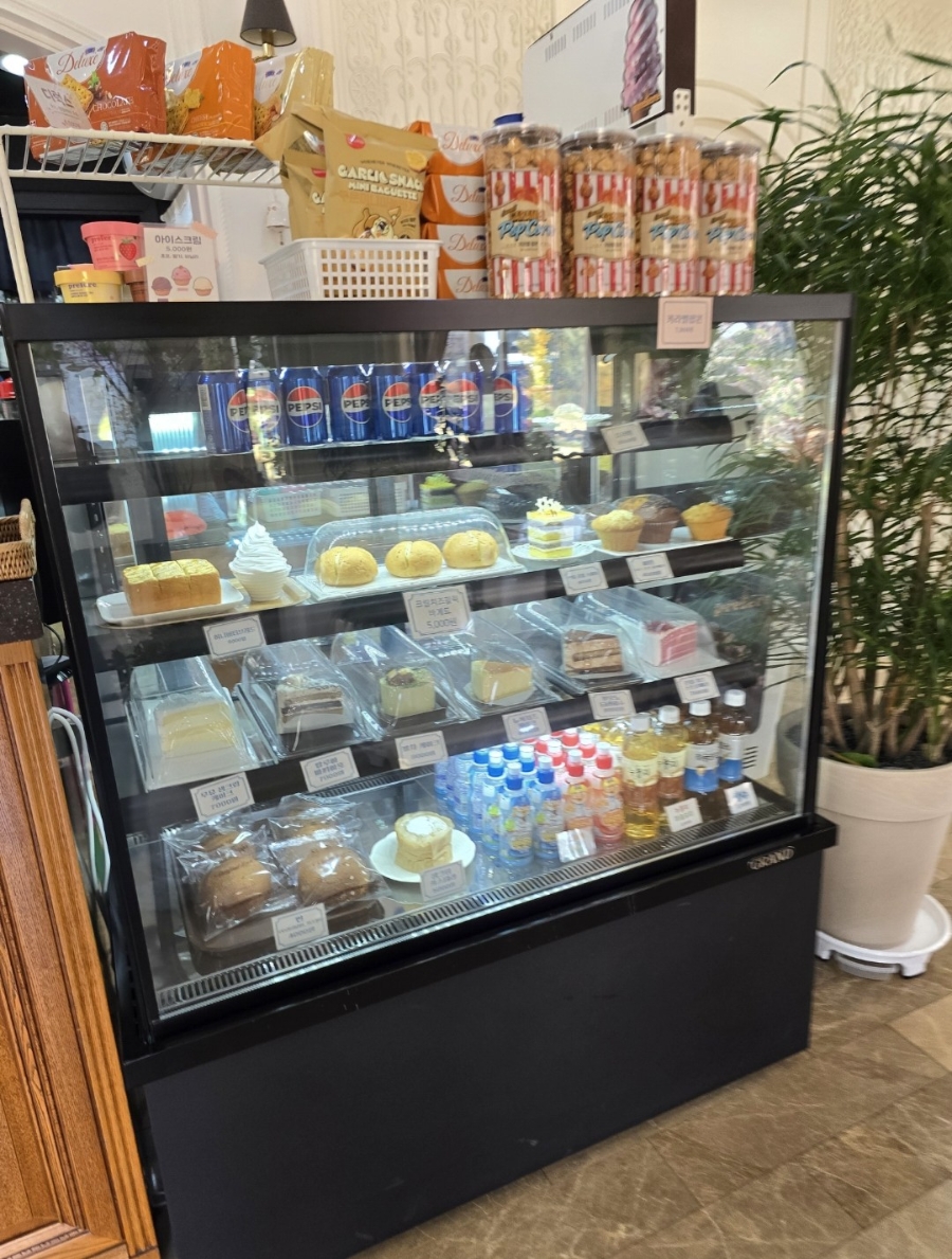 Yangpyeong Cafe The Picture