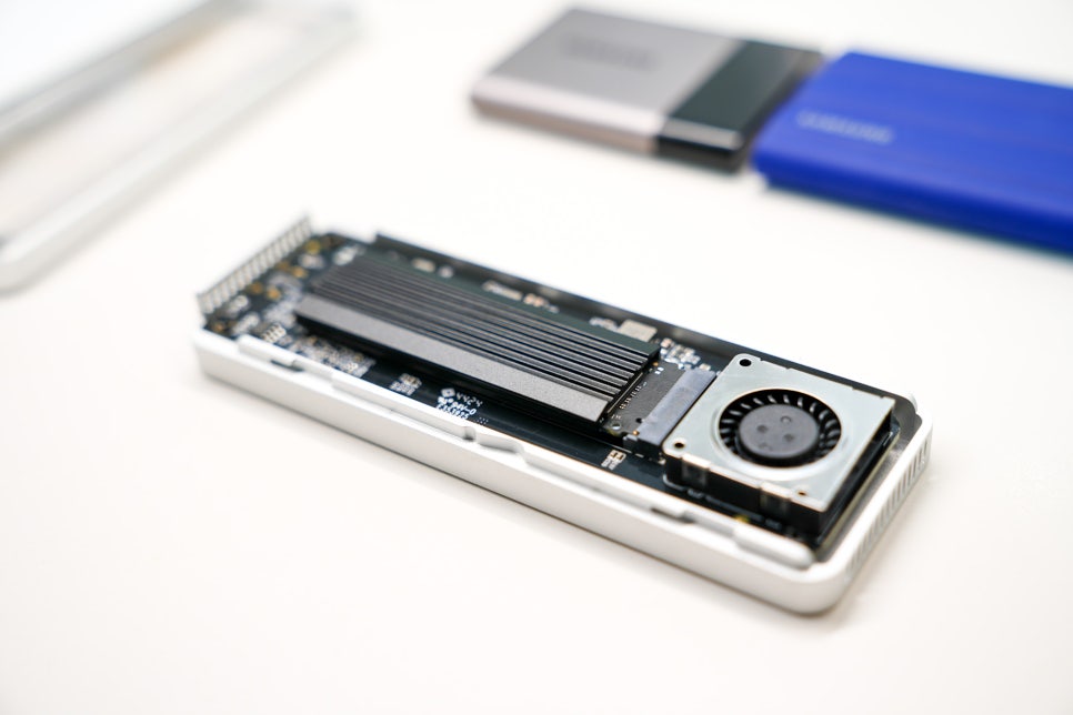 오리코 M.2 NVMe SSD 인클루저 외장 SSD 활용 '책상속 삼성 SSD 980를 외장하드로 만들다' 이미지 10