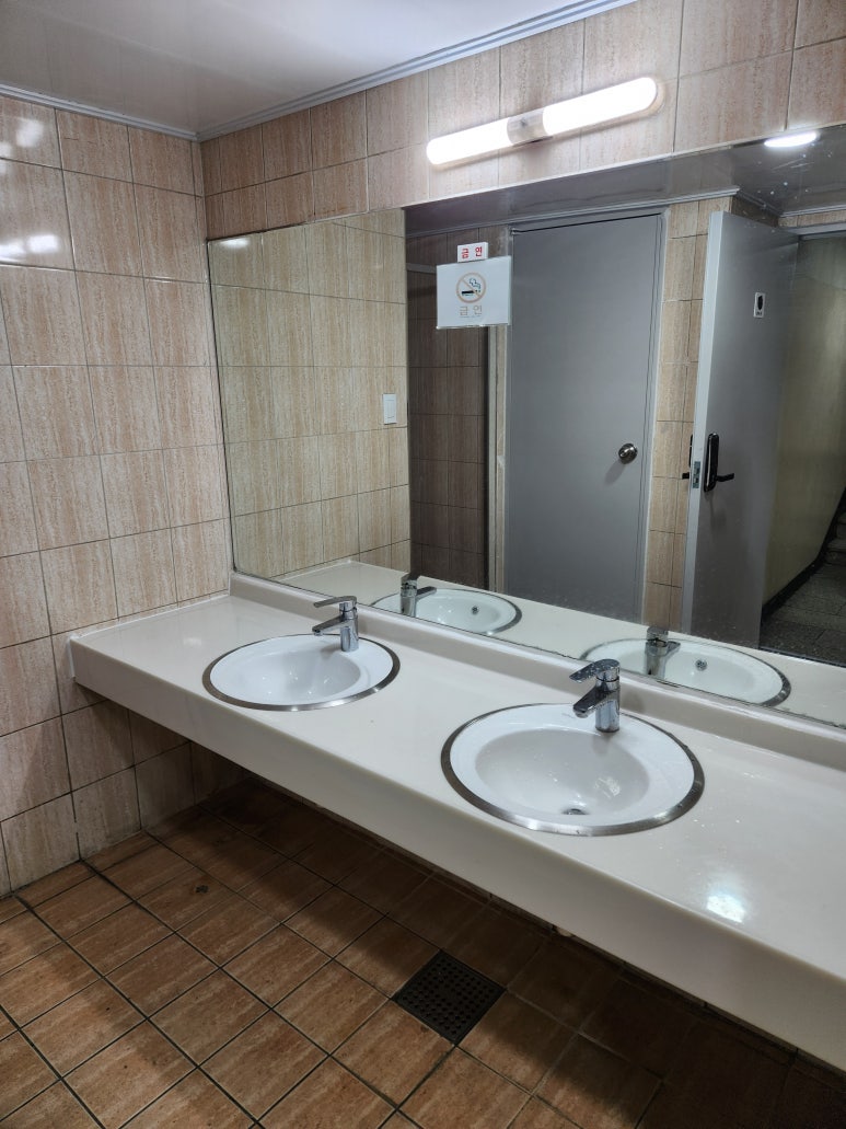 금별맥주 충정로역점 사진 5