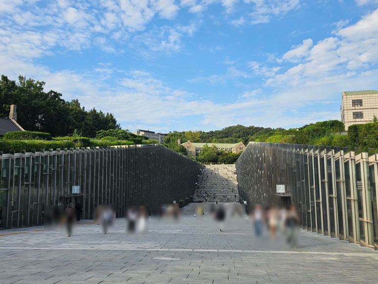 구시아푸드마켓 이화여자대학교ECC점 사진 2