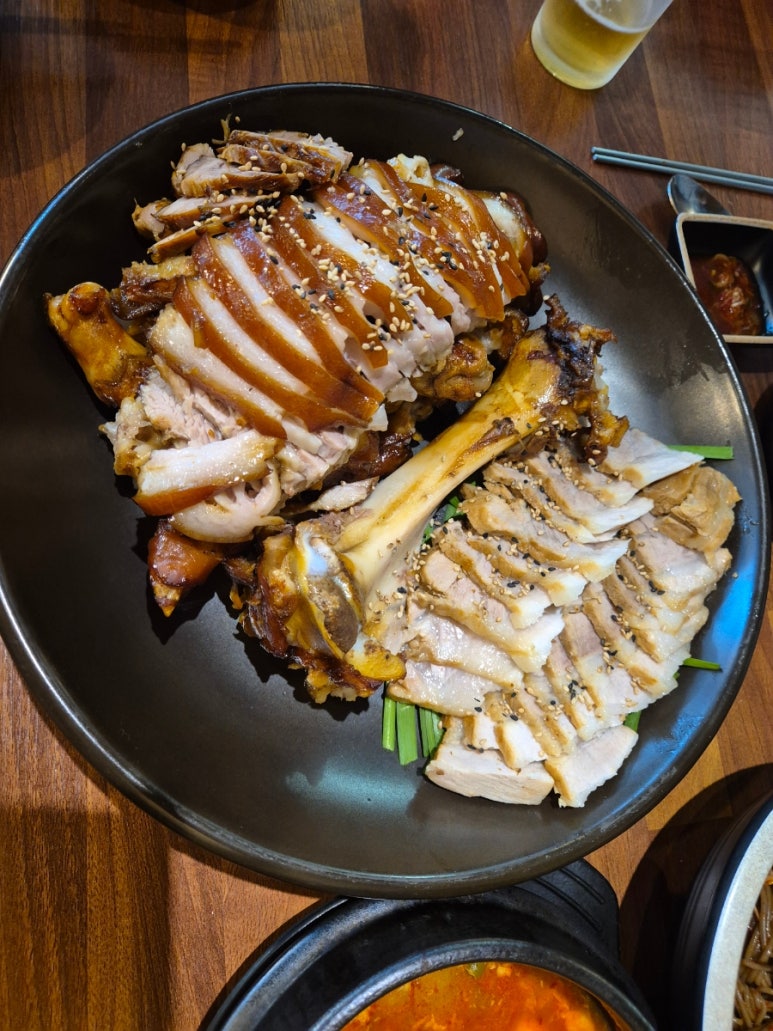 더맛있는족발보쌈 방이점 사진 3