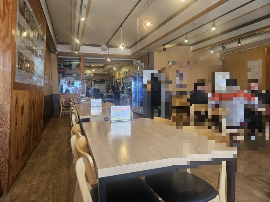 돈통마늘보쌈 안산선부점 사진 3