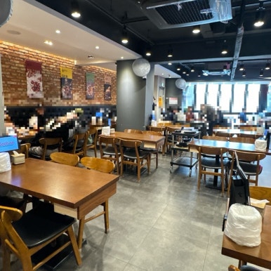 굽네치킨 명동점 사진 6