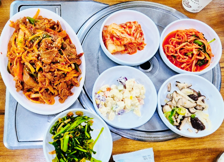 훈이네식당 사진 8