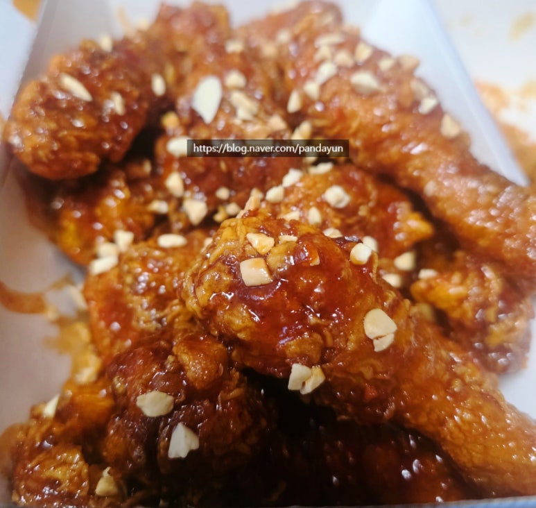 자담치킨 신대방역점 사진 2