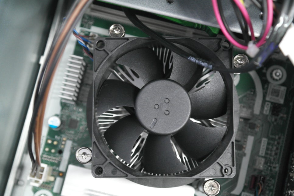 중고 PC의 최종형 디테크몰 'HP Z1 Entry Tower G8 워크스테이션' 소개 이미지 5