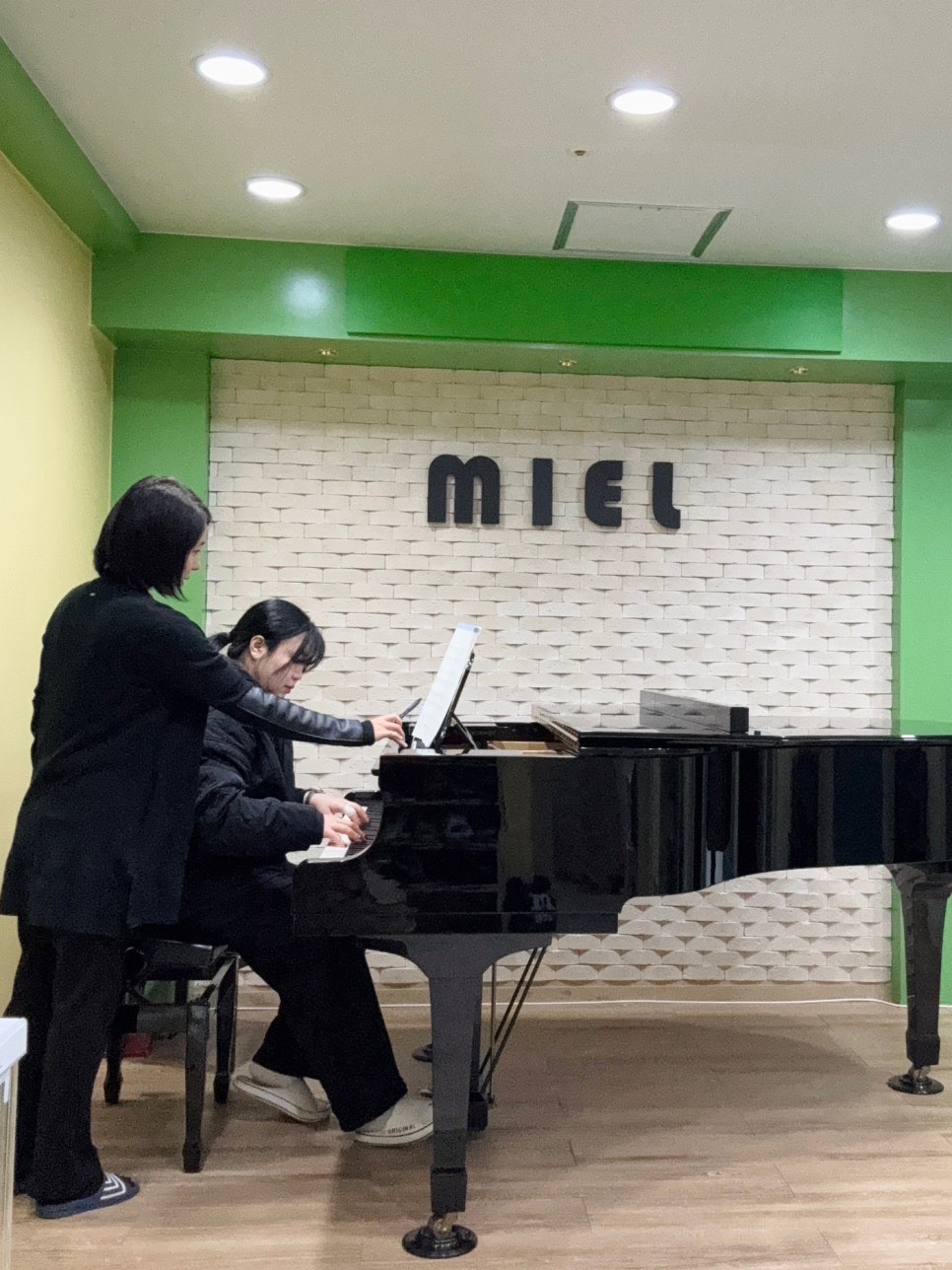 부천 성인 피아노 레슨 후기: 미엘음악학원 수강료 및 커리큘럼 — 사진 1