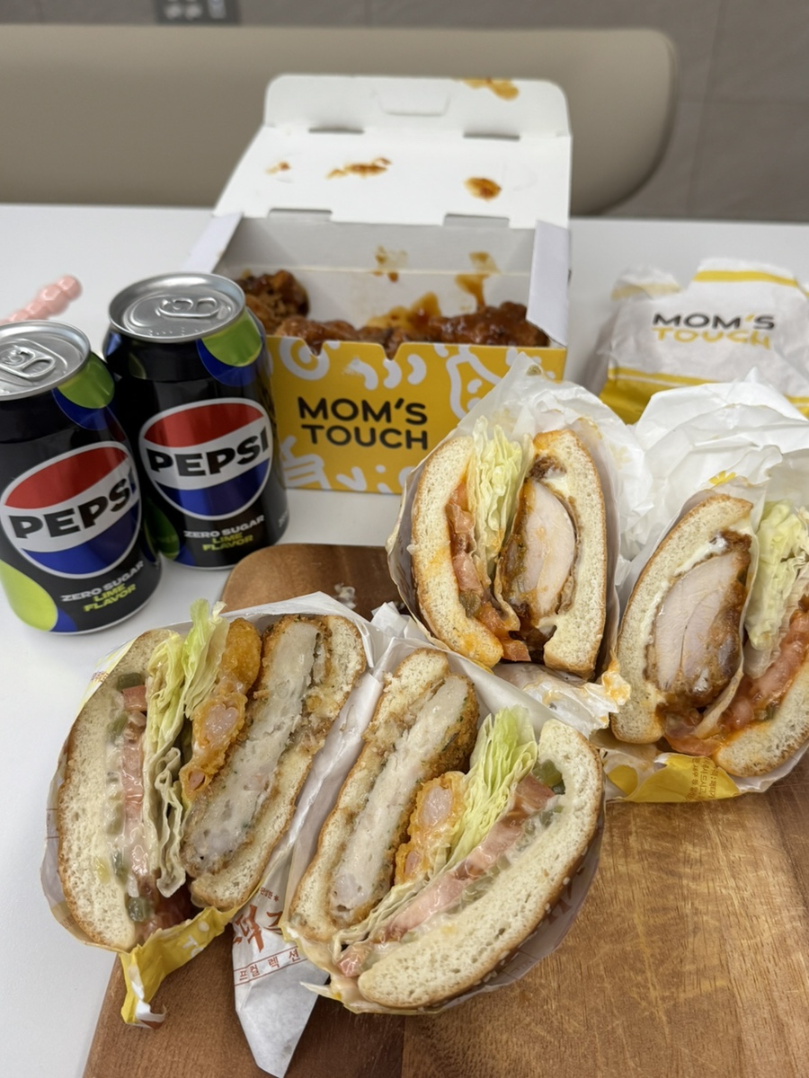 맘스터치 구로디지털단지역점 사진 5