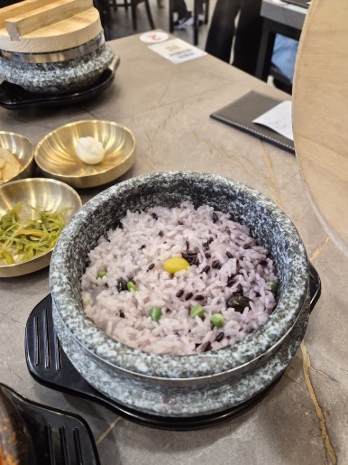 완뚝순두부 부산장림점 대표 사진