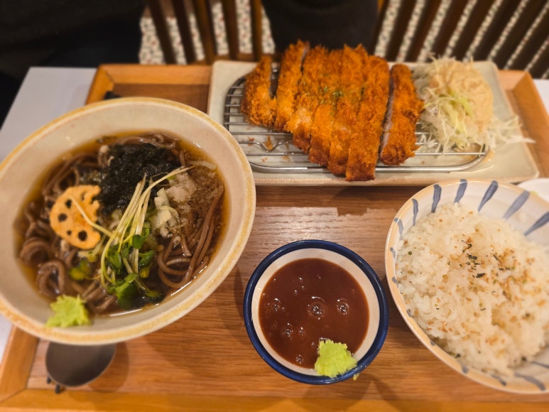 동경규동 강남학동점 사진 8
