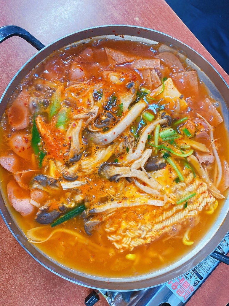 의정부부대찌개 한양대점 사진 8