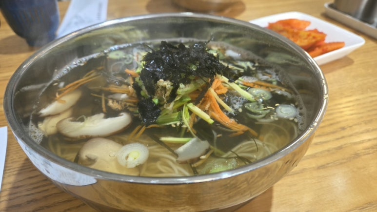 구수리잔치국수 대표 사진