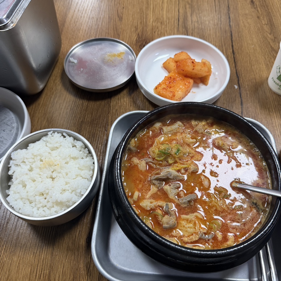 장미시장국밥 사진 8
