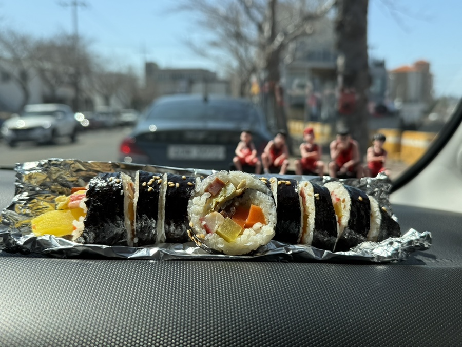 한입김밥 사진 6