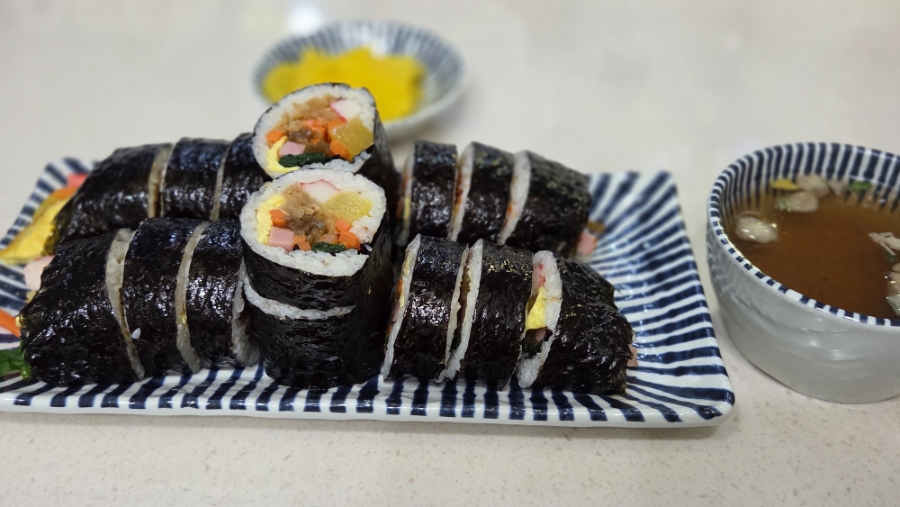 찰리김밥 사진 8