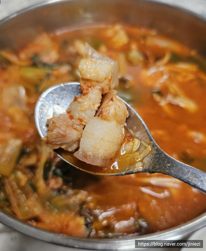 와촌식육식당 영통점 사진 2