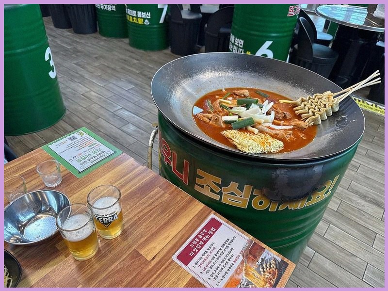 통큰솥뚜껑닭볶음탕 부평역점 사진 6
