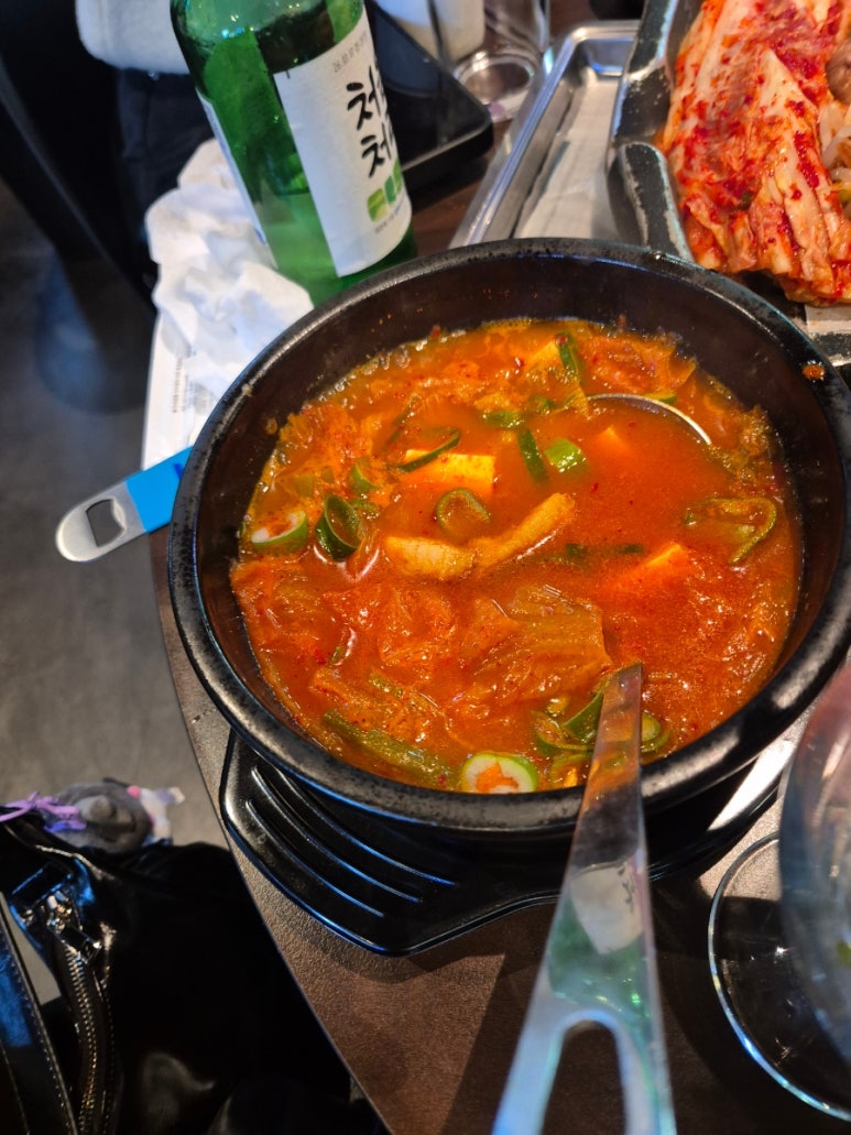 여의도스마일삼겹 여의도역점 사진 6