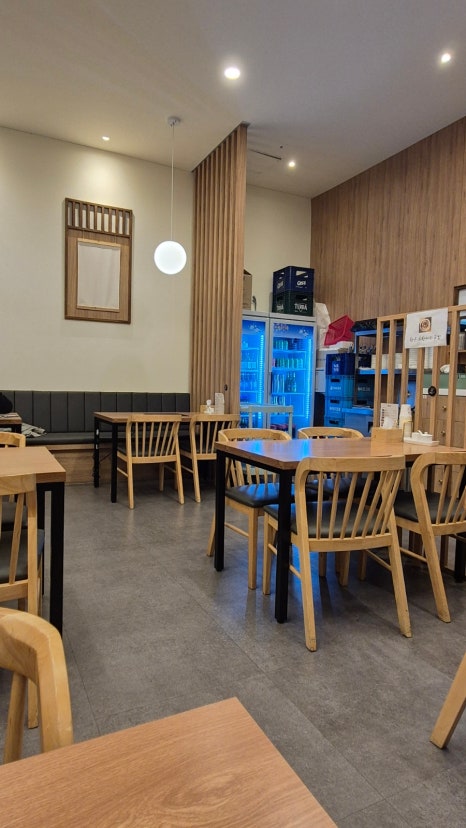황생가칼국수 연세동문회관점 사진 8