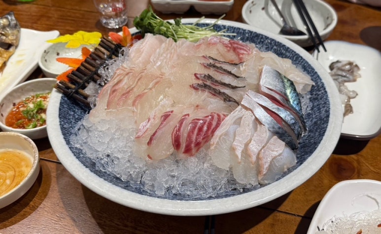 연안부두 횟집 사진 7