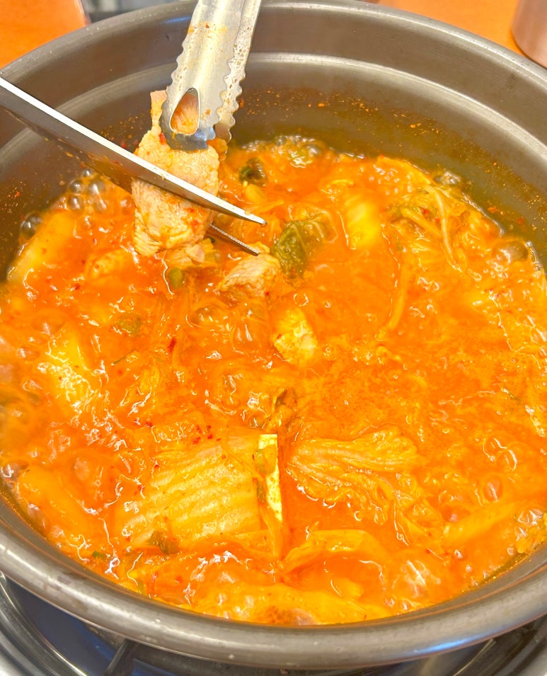 백채김치찌개 숙대입구점 사진 6