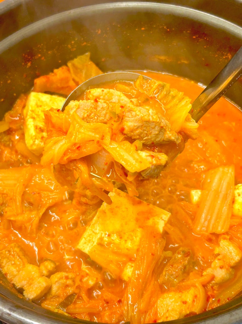 백채김치찌개 숙대입구점 사진 5