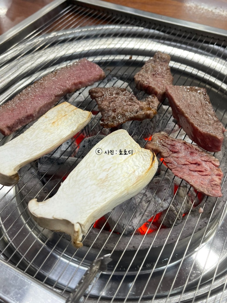 명품한우갈비살 사진 2