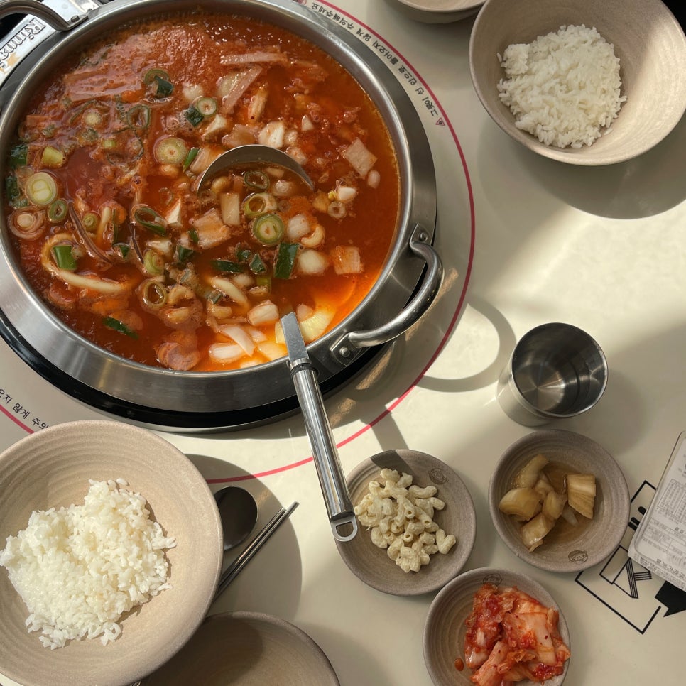 킹콩부대찌개 마곡점 사진 6