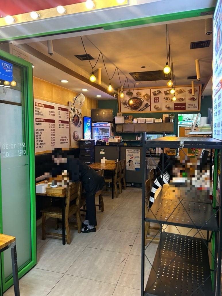 제육의법칙 여의도점 사진 3