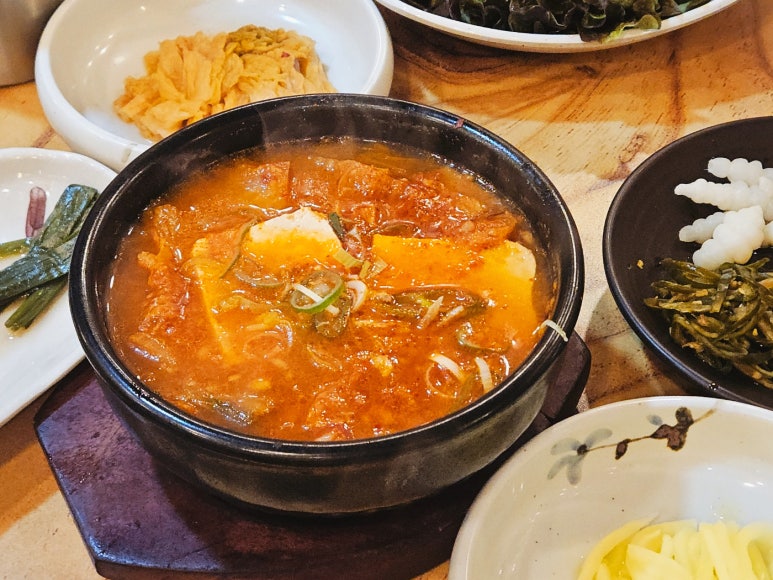 맛찬들왕소금구이 삼성직영점 대표 사진